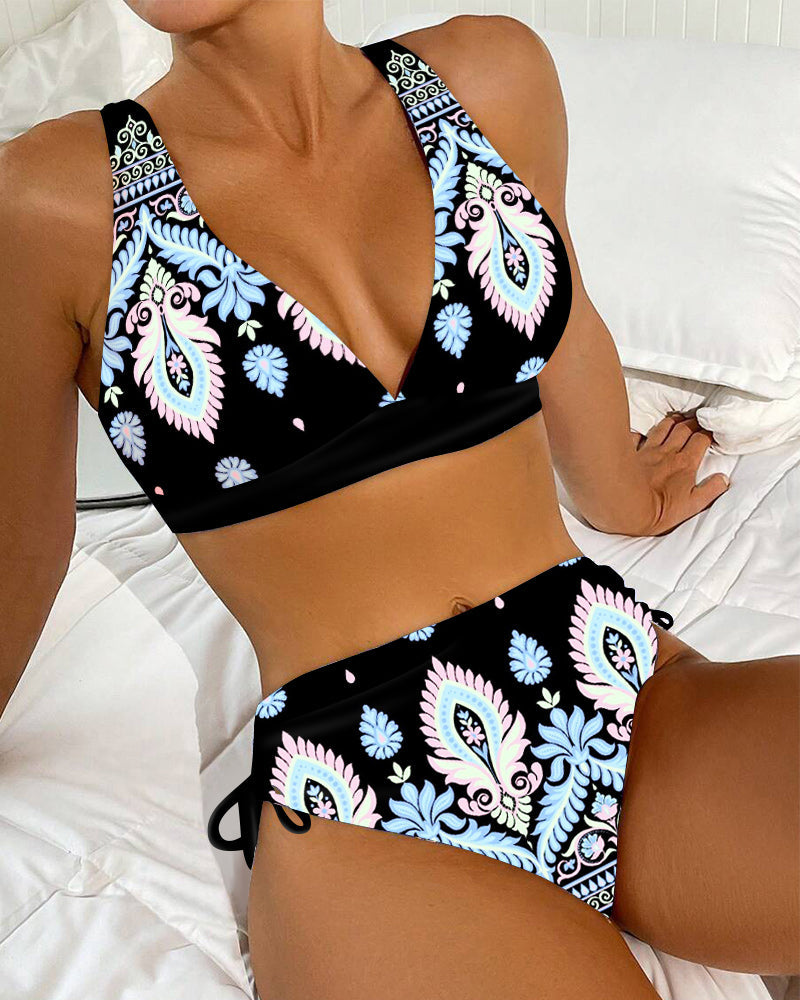Costume da bagno sexy con reggiseno due pezzi a vita alta