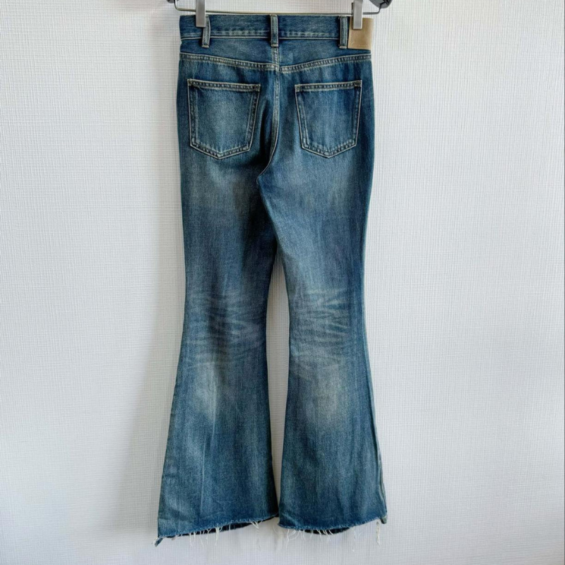 Claudia | Jeans