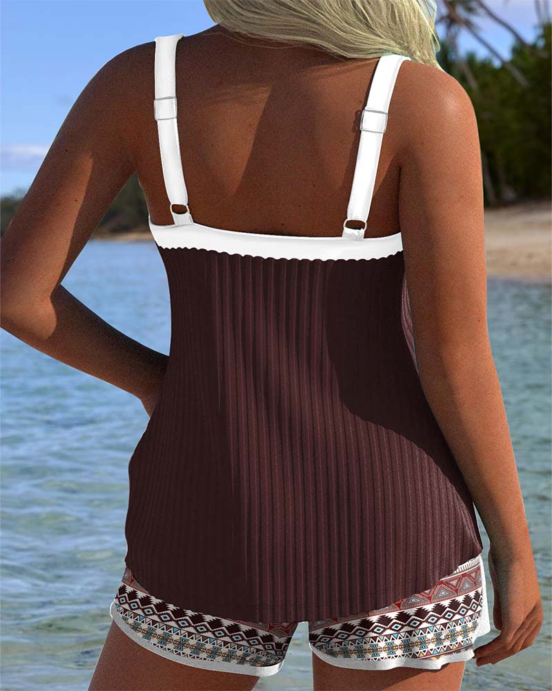 Tankini a costine con pantaloni da spiaggia stampati